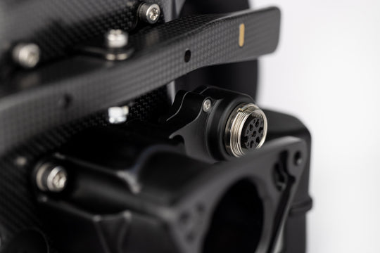 Mercedes-AMG PETRONAS Formula One Team Sim Racing Steering Wheel (2024/2025)