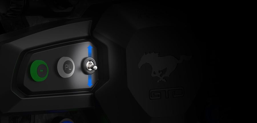 Moza Mustang GTD dual-mode toggle switch